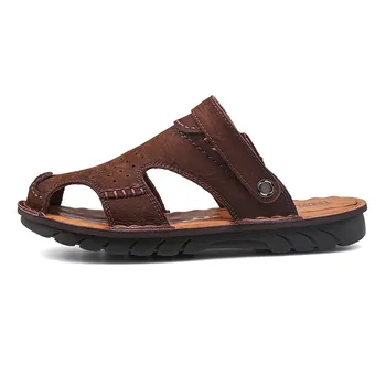 New Roman סנדלי עור אמיתי נעלי גברים קיץ נוח ללכת עם סנדלים באיכות גבוהה חיצוני נעל חוף לגברים נעליים מזדמנים